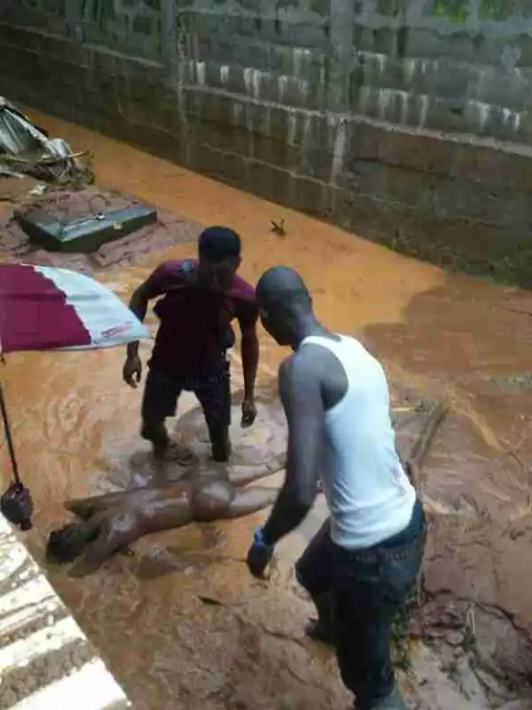 Over 400 People Dead And 600 Missing In Sierra Leone Mudslide (Graphic Photos)